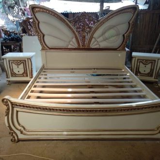 Model Tempat Tidur Mewah 2019