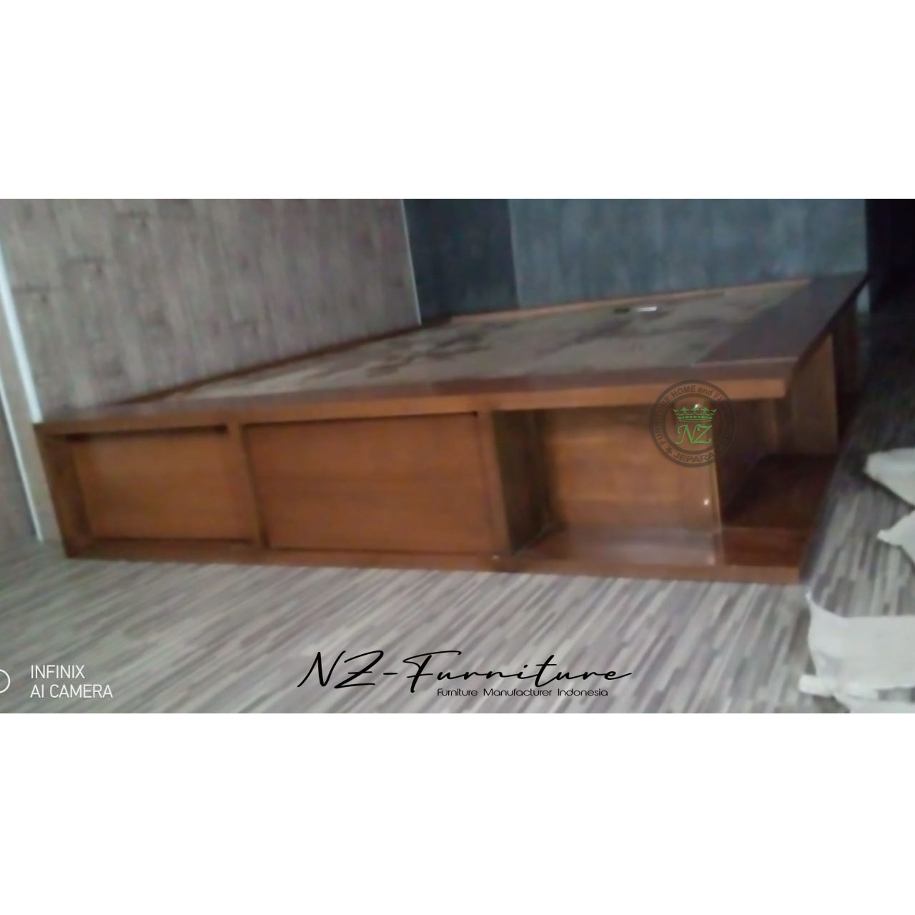 Bunk Bed Lesehan dan Laci